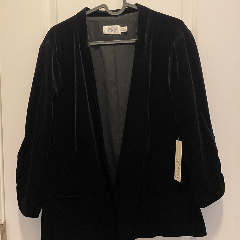 Eliza J Black Velvet Blazer with Classic Lapel